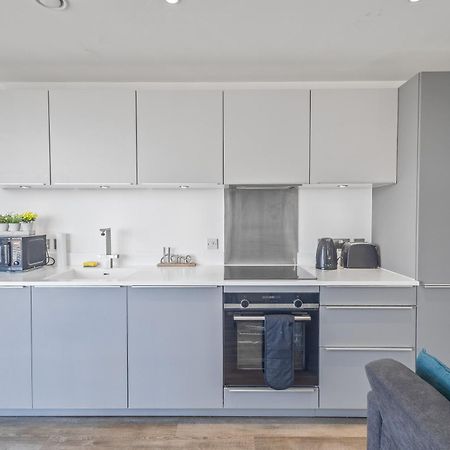 Luxury 2 Bedroom Apartment, On Broad Street! برمنغهام المظهر الخارجي الصورة