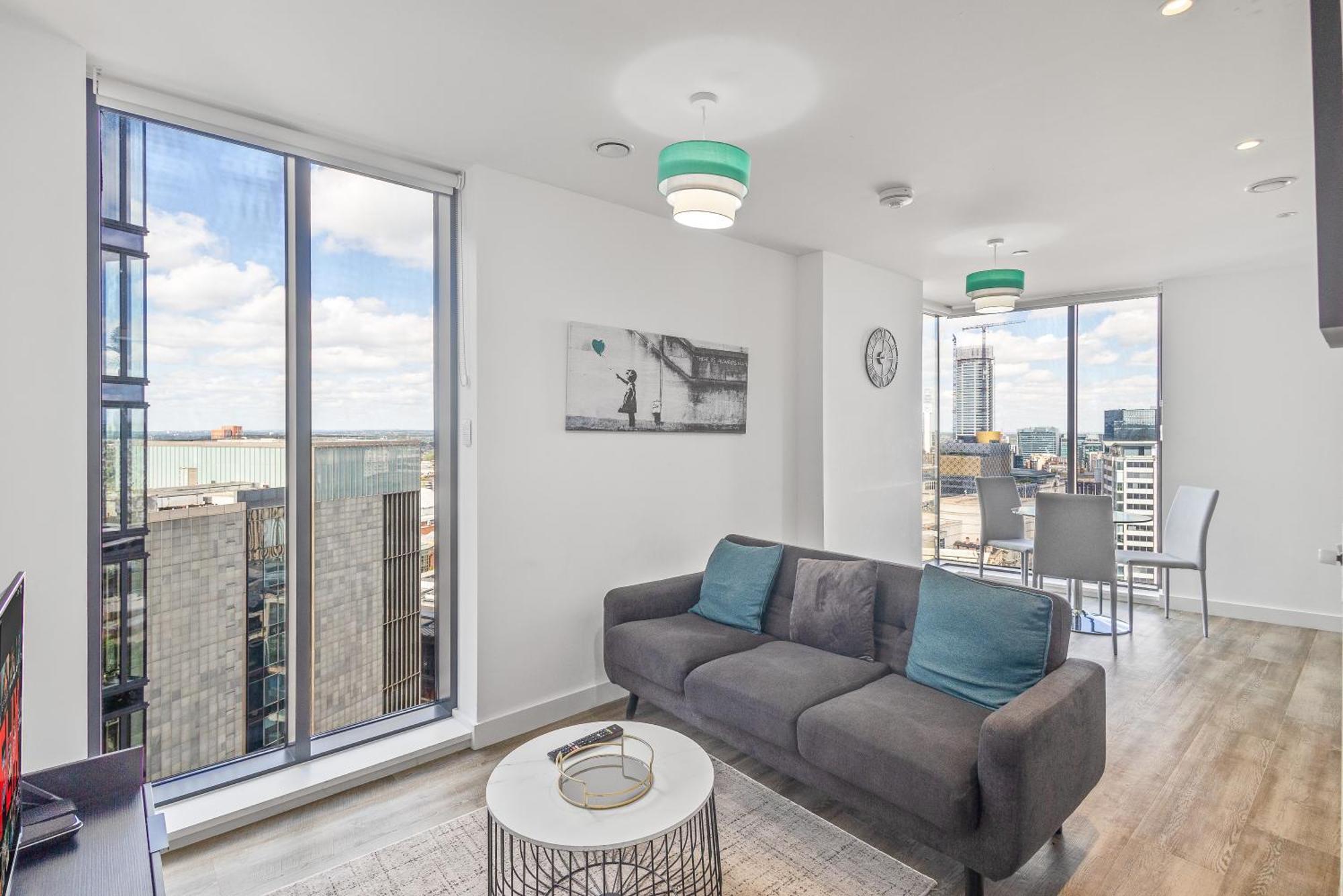 Luxury 2 Bedroom Apartment, On Broad Street! برمنغهام المظهر الخارجي الصورة