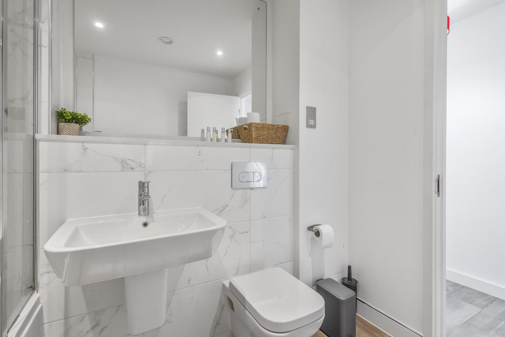 Luxury 2 Bedroom Apartment, On Broad Street! برمنغهام المظهر الخارجي الصورة